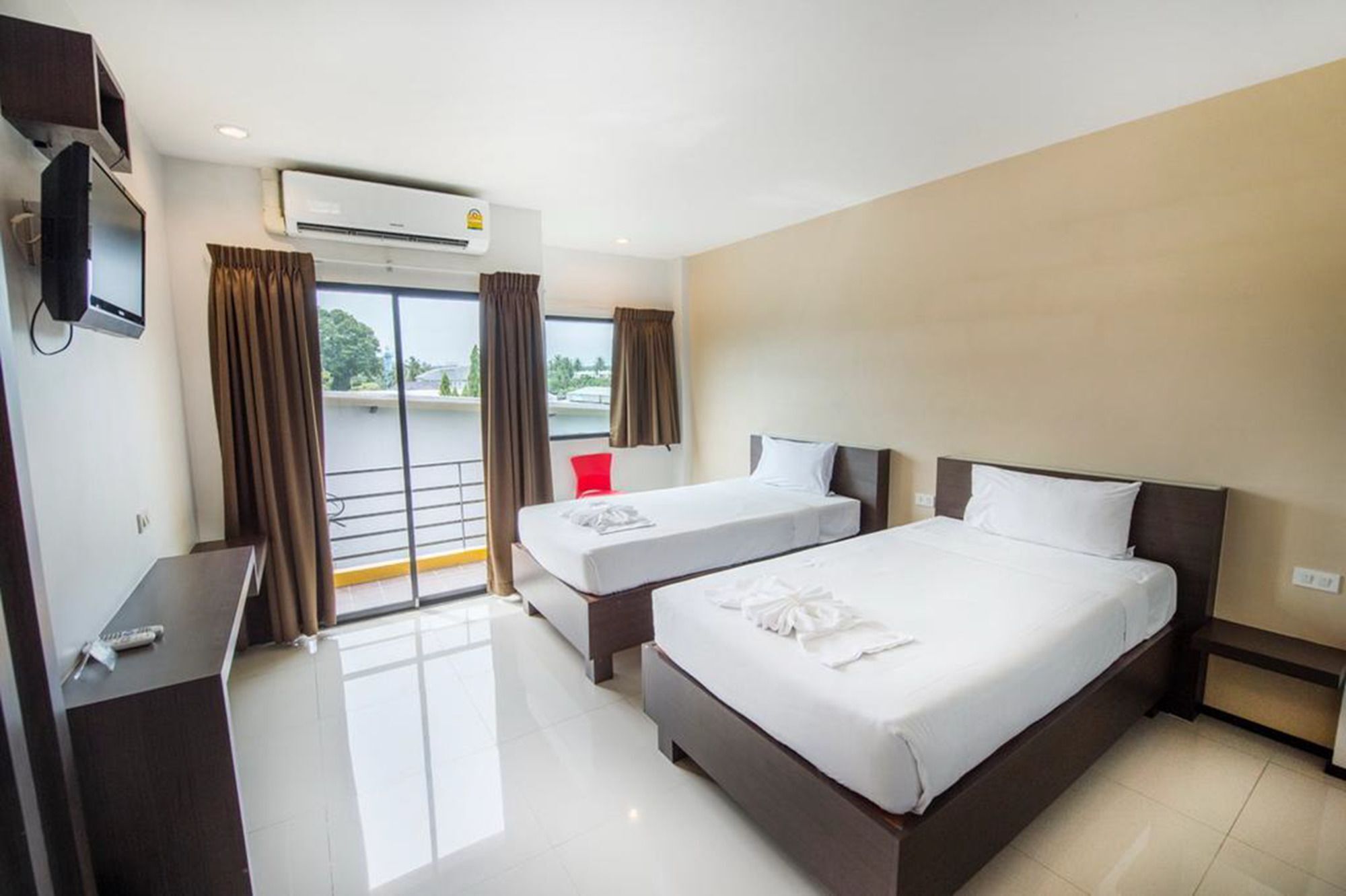 Paradise Resort Ban Nong Pla Lai Exteriör bild