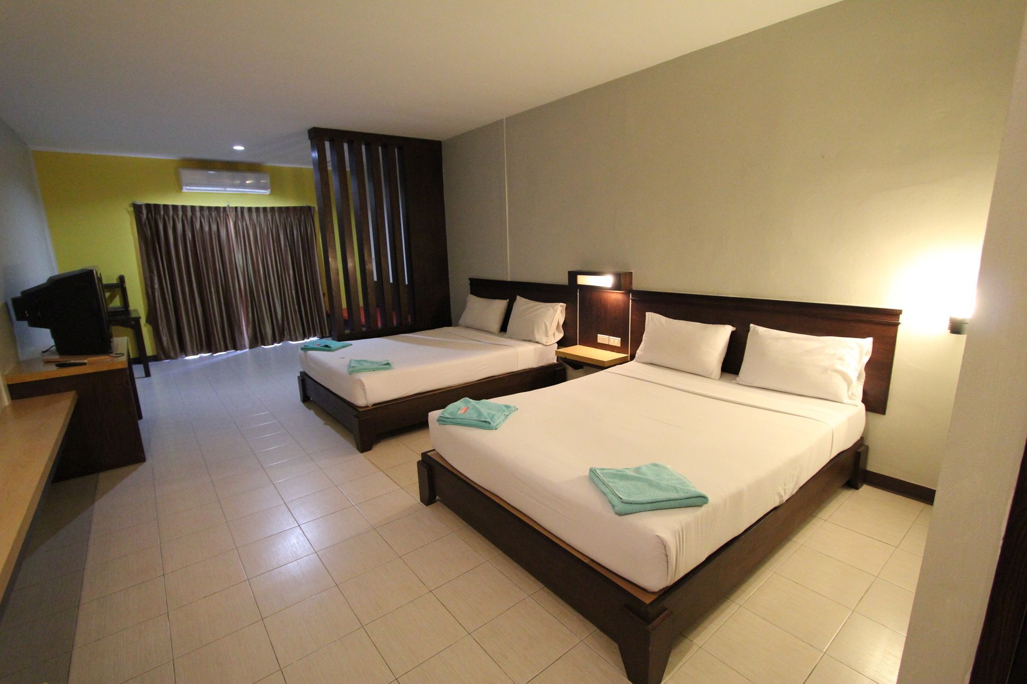 Paradise Resort Ban Nong Pla Lai Exteriör bild